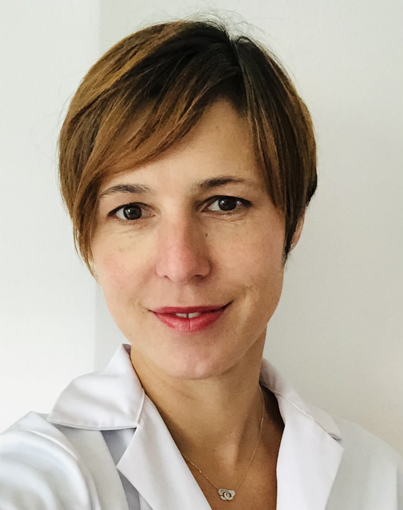 Dr Katell Ruellan | Rhinoplastie La Rochelle Rochefort